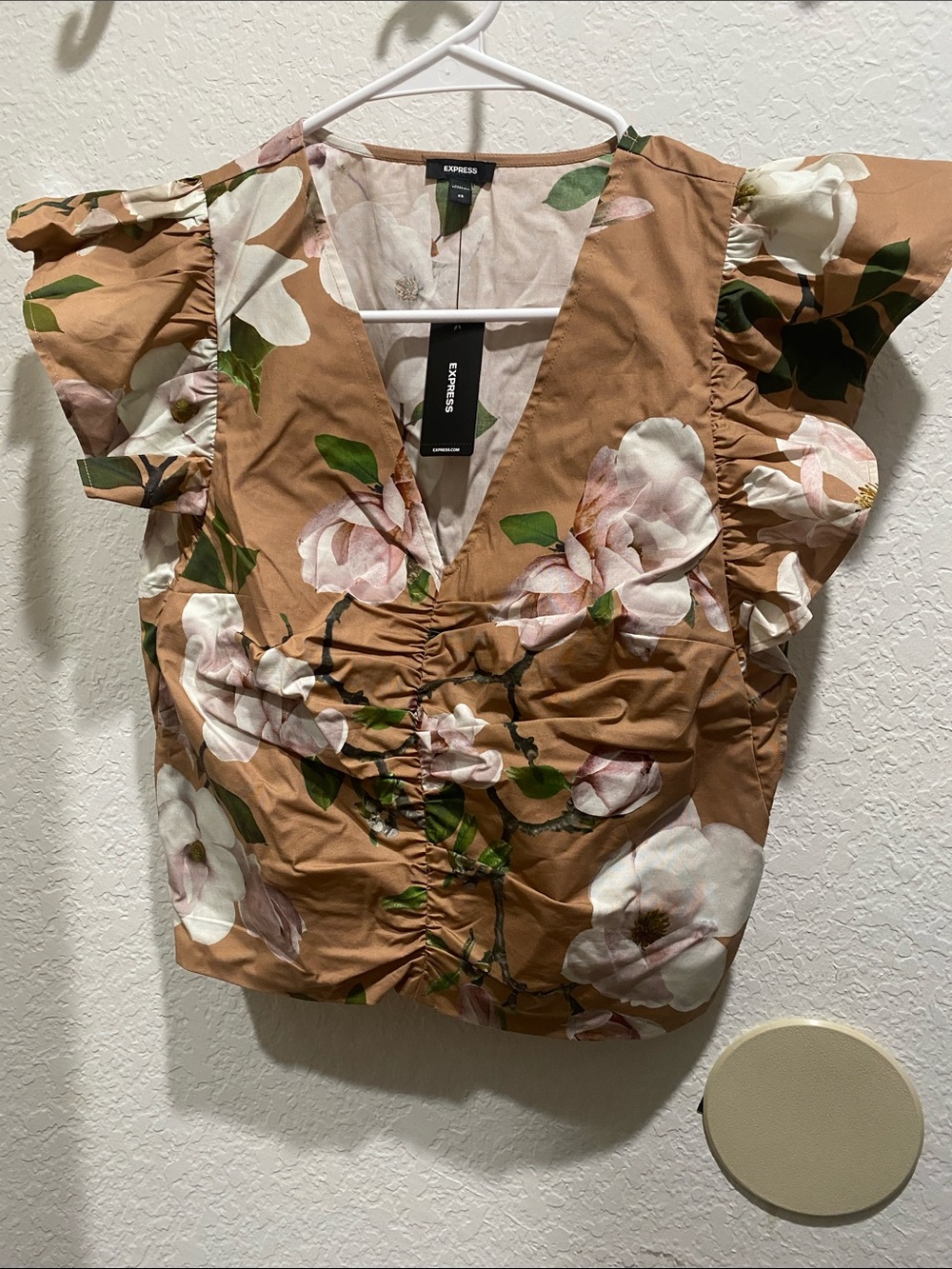 Express Tan Floral Ruched V-Neck Blouse
